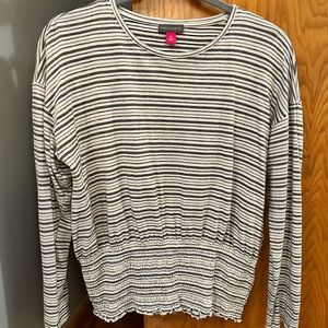 Vince Camuto long sleeved top